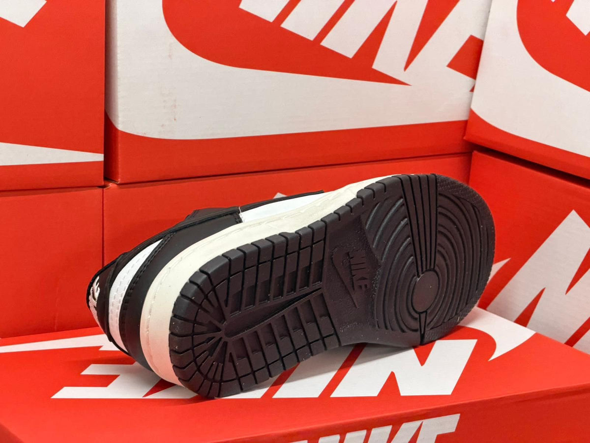 Dunk negra
