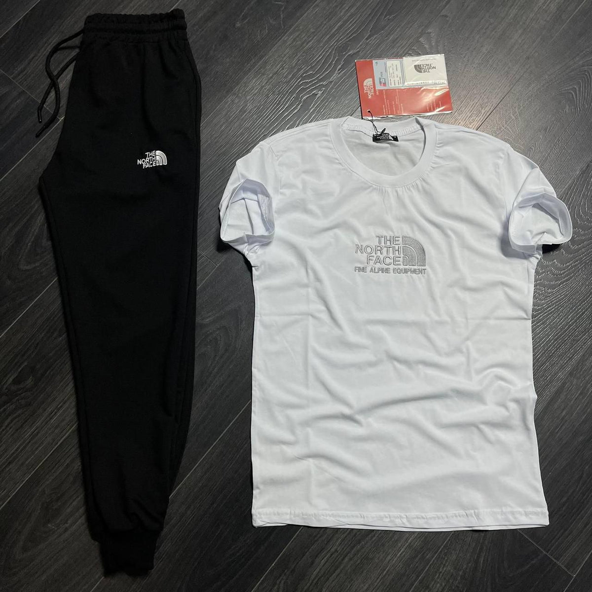 Conjunto dos piezas