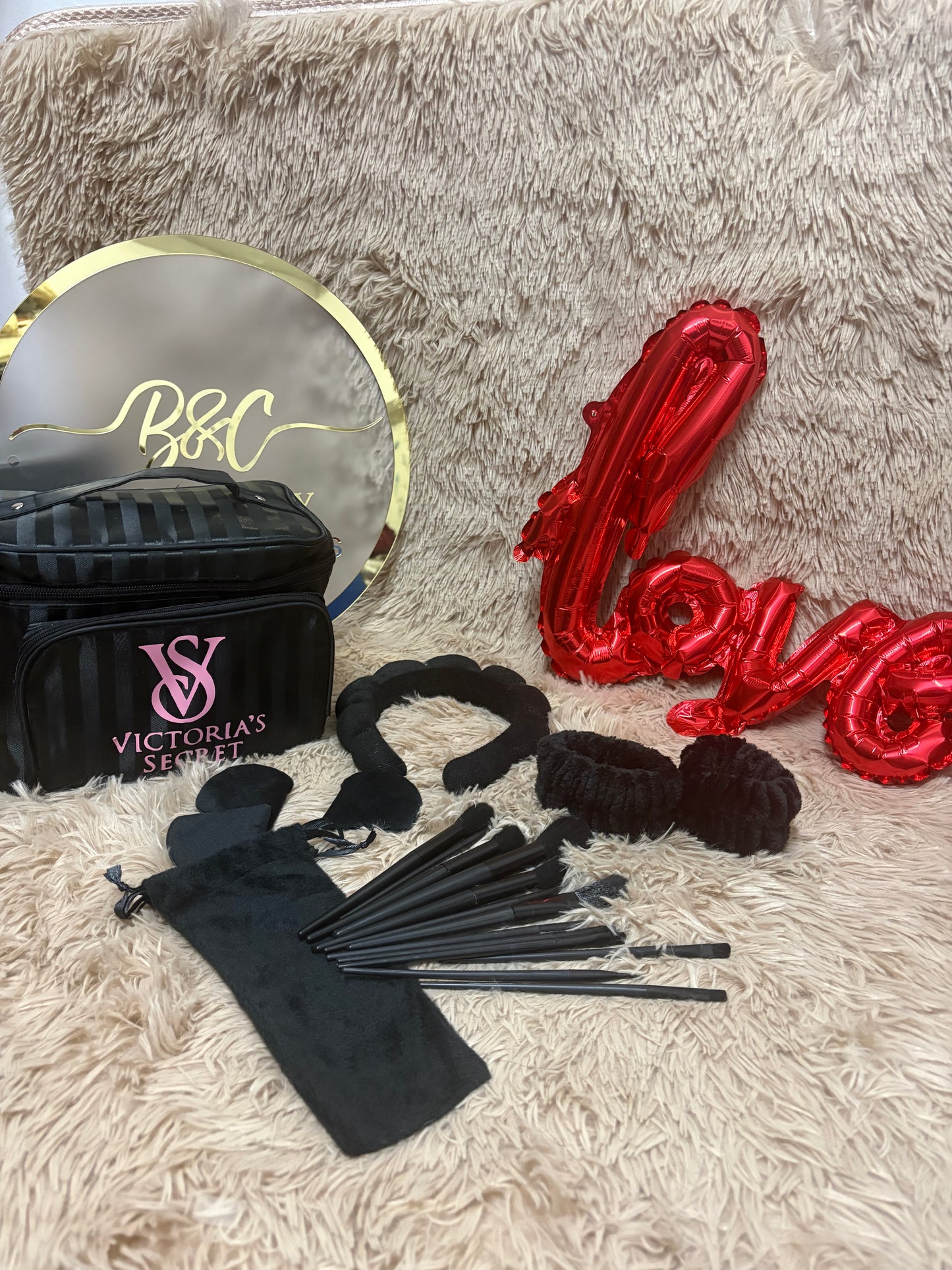 Nesecer brochas diadema y esponjas