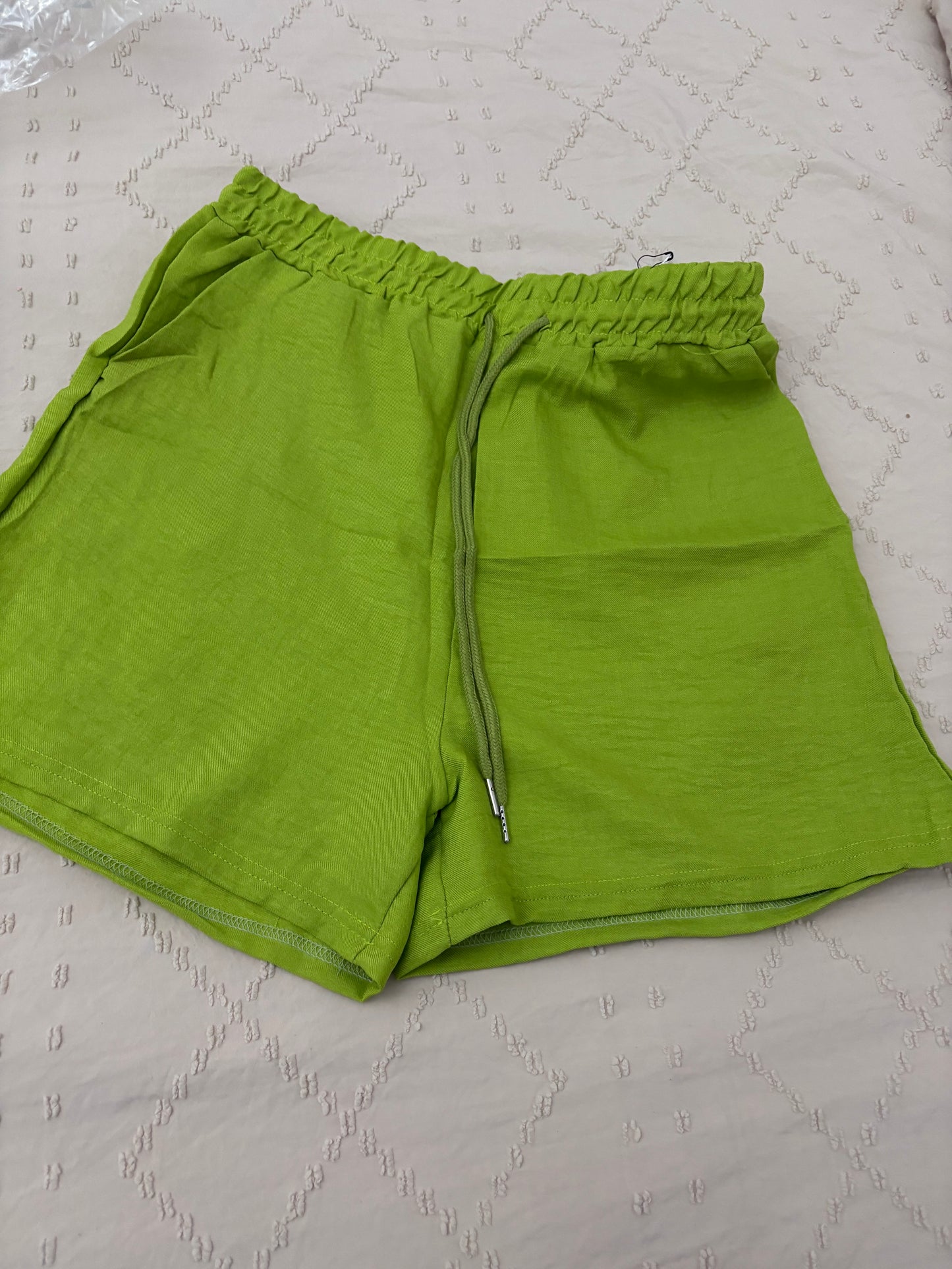 Pantalón corto efecto lino