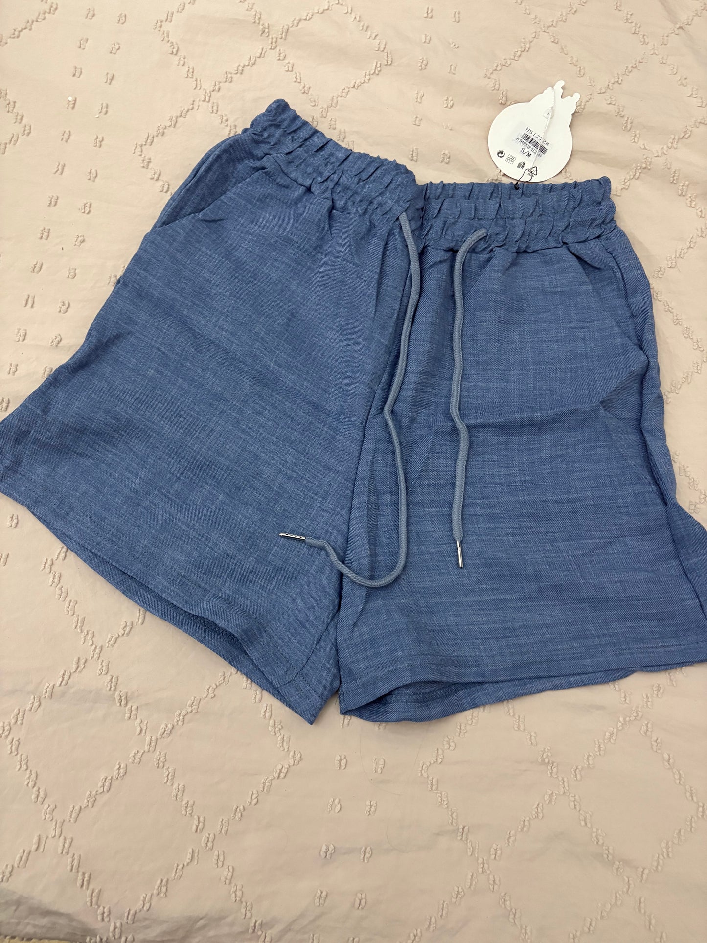 Pantalón corto efecto lino