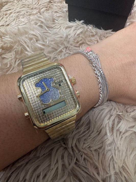Reloj oso dorado