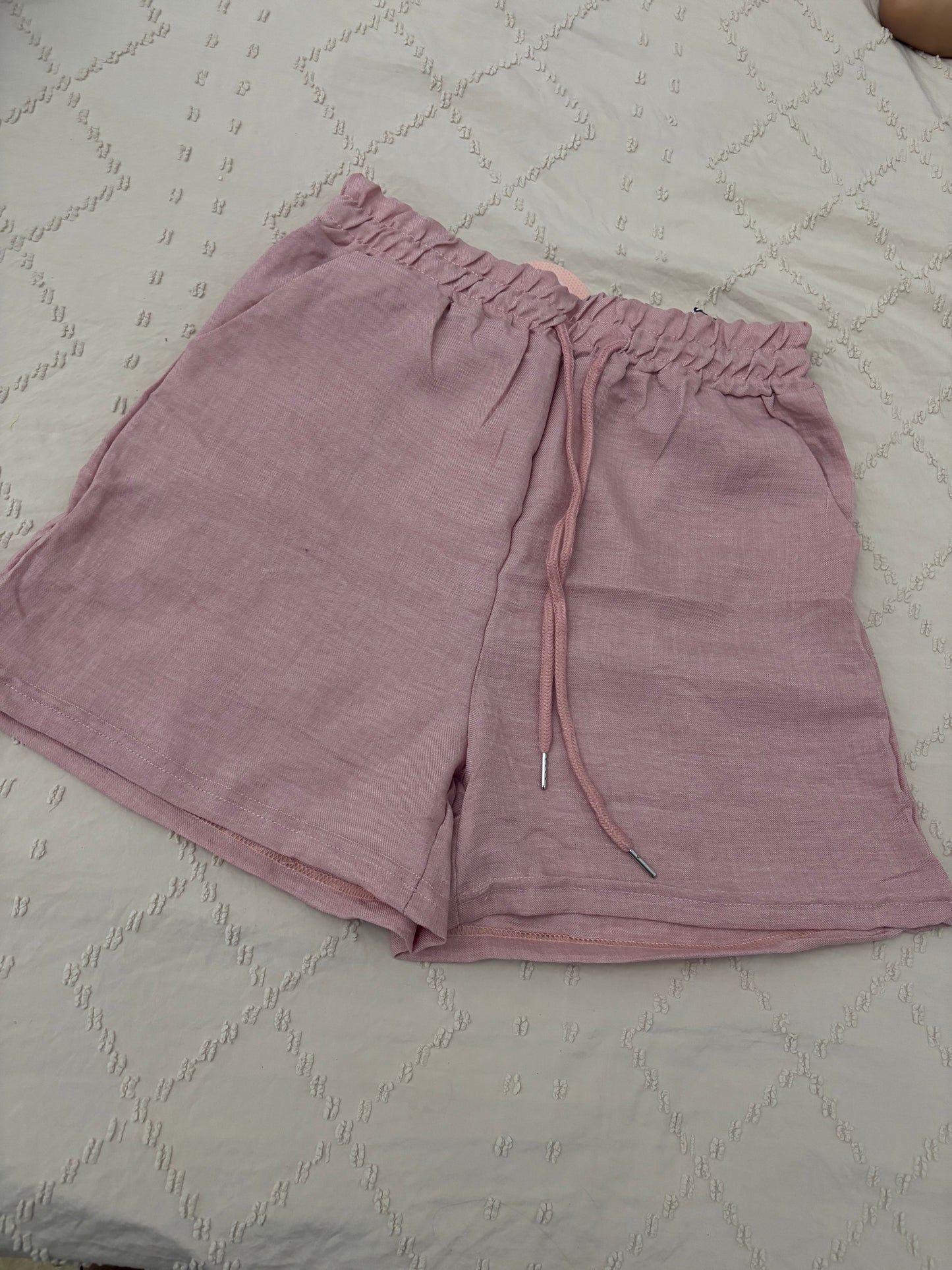 Pantalón corto efecto lino