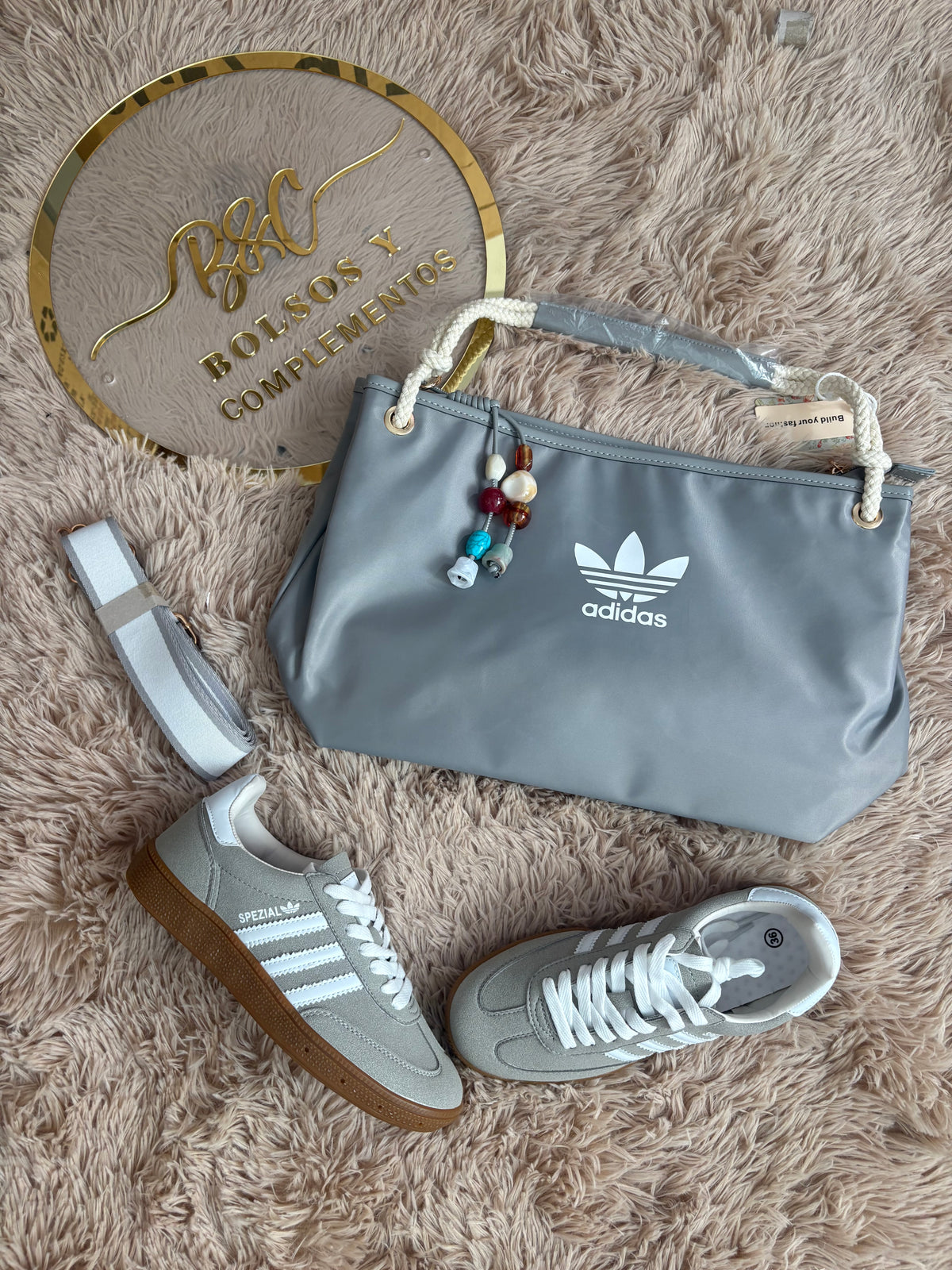 Conjunto bolso +zapatillas