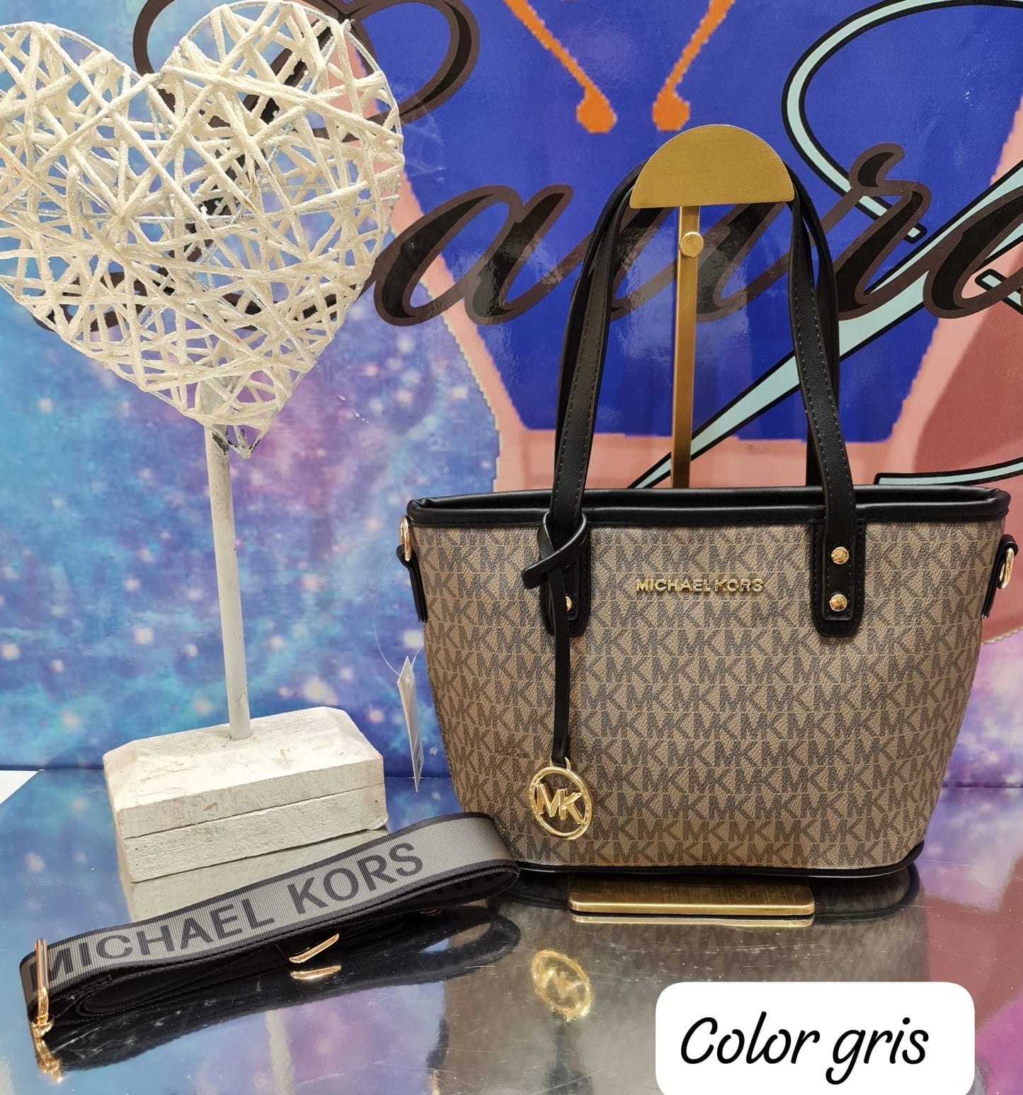 Bolso mk correa bordada