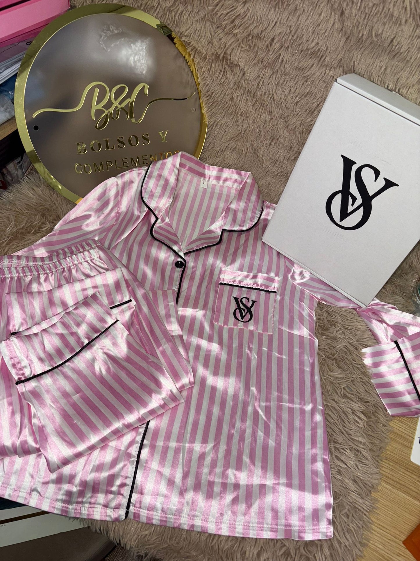 Pijama económico victoria