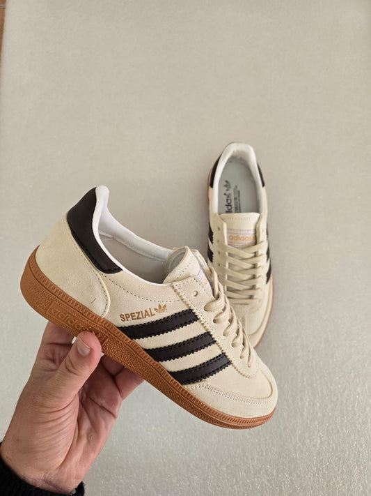 Special beige raya marrón