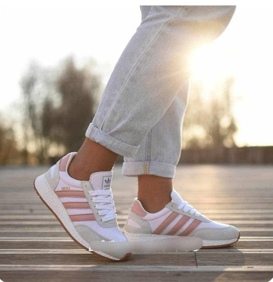 Iniki rosa